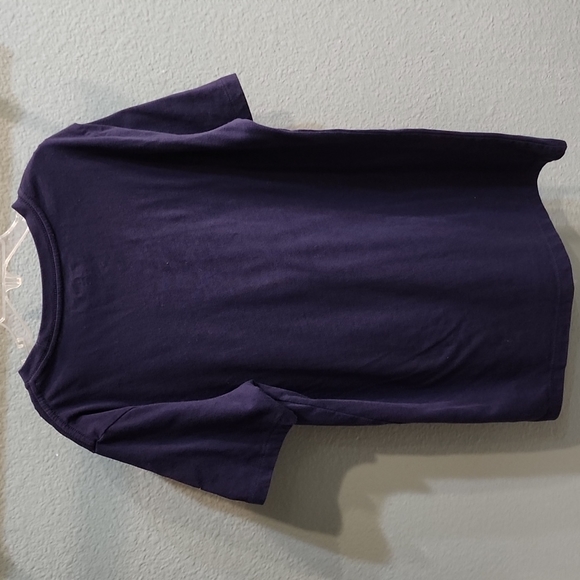 Kids Old Navy TShirt - Picture 2 of 5